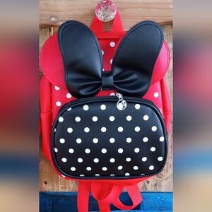 NWT Red And Blavk Xrossbody/backpack Minnie Mouse